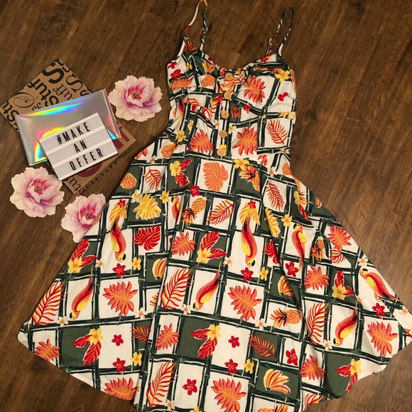 Collectif Dresses & Skirts - Collectif Mainline Fairy Tropical Bamboo Dress